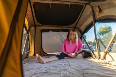 Traumhaft schlafen im Safari Auto 4WD von Britz Australien