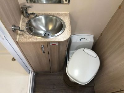GoCheap Australien Henty Toilette / WC