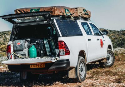 Der geräumige Kofferraum des Toyota Hilux von Africar