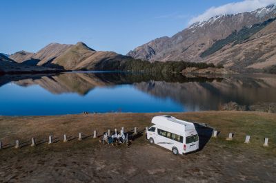 Picknick mit Aussicht mit dem Apollo Endeavour Camper in Neuseeland