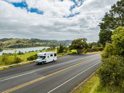Perfekter RoadTrip mit dem Maui Beach in Neuseeland