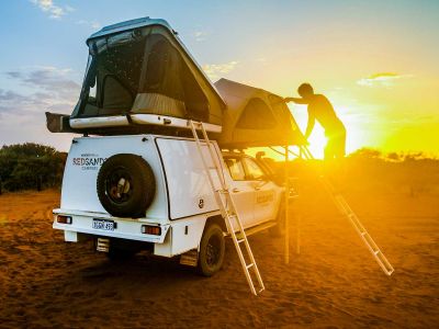 Red Sands Allrad Camper Australien bis 5 Personen Aufbau Dachzeltelt